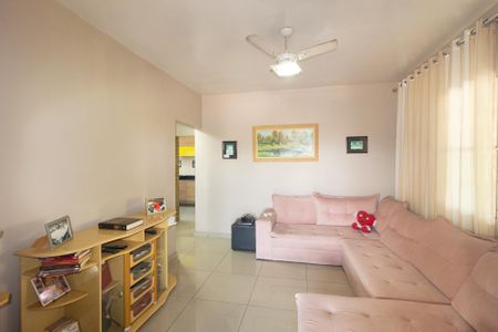 Sala de casa para alugar com 2 quartos, 240m² em Campo Grande, Rio de Janeiro