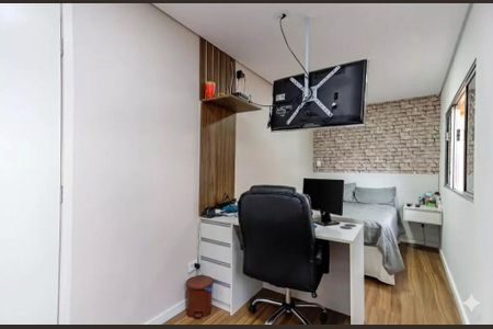 Casa à venda com 4 quartos, 530m² em Vila Fachini, São Paulo