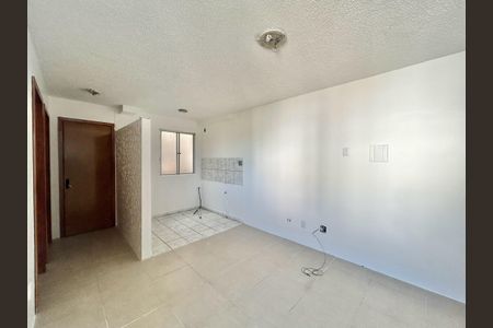 Sala de apartamento para alugar com 2 quartos, 42m² em Canudos, Novo Hamburgo