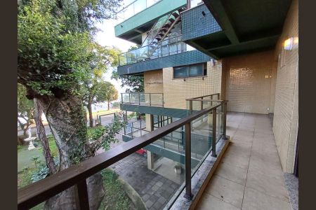 Apartamento para alugar com 2 quartos, 98m² em Vila Assunção, Porto Alegre