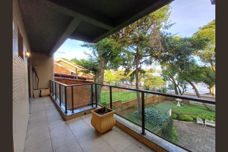 Apartamento para alugar com 2 quartos, 98m² em Vila Assunção, Porto Alegre