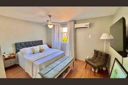 Quarto de casa de condomínio à venda com 3 quartos, 108m² em Humaitá, Porto Alegre