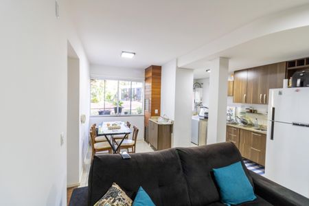 Sala de casa de condomínio à venda com 3 quartos, 67m² em Espírito Santo, Porto Alegre