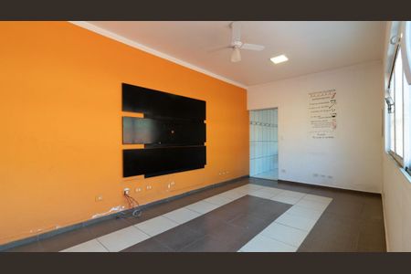 Sala de casa à venda com 3 quartos, 125m² em Vila Dalila, São Paulo