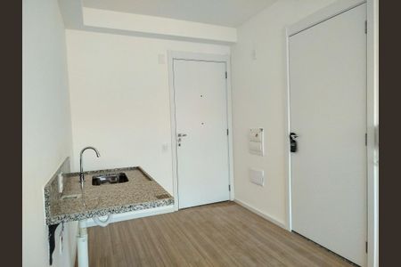 Cozinha de kitnet/studio para alugar com 1 quarto, 25m² em Penha de França, São Paulo