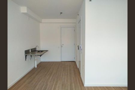 Cozinha de kitnet/studio para alugar com 1 quarto, 25m² em Penha de França, São Paulo