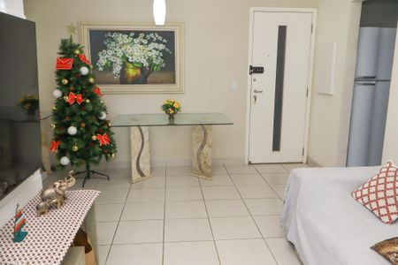 Sala de apartamento para alugar com 2 quartos, 80m² em Alphaville I, Salvador