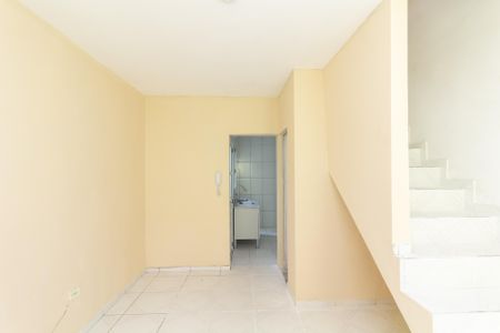 Sala de casa à venda com 2 quartos, 42m² em Parada Xv de Novembro, São Paulo