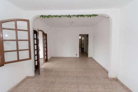 Sala de casa à venda com 2 quartos, 230m² em Coqueiros, Belo Horizonte