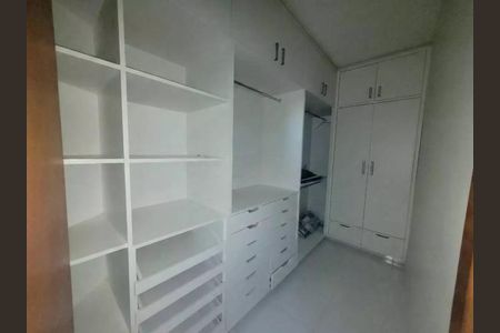 Quarto 1 de casa para alugar com 3 quartos, 400m² em Morada da Colina, Uberlândia