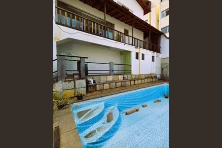 Casa para alugar com 408m², 4 quartos e 2 vagas