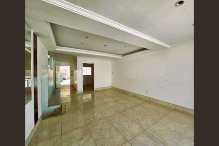 Casa para alugar com 4 quartos, 408m² em Buritis, Belo Horizonte