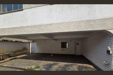 Casa para alugar com 408m², 4 quartos e 2 vagas