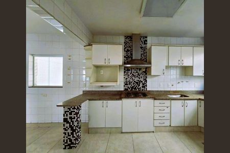 Casa para alugar com 408m², 4 quartos e 2 vagas