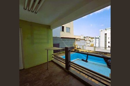 Casa para alugar com 408m², 4 quartos e 2 vagas