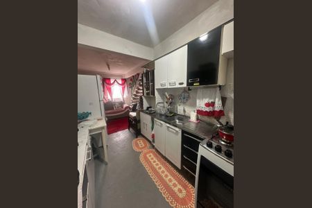 Cozinha de casa para alugar com 2 quartos, 70m² em Tatuquara, Curitiba
