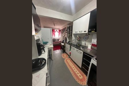 Cozinha de casa para alugar com 2 quartos, 70m² em Tatuquara, Curitiba