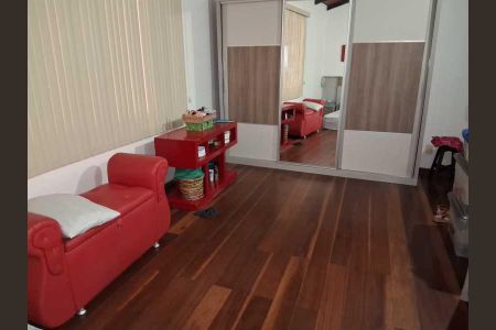 Casa à venda com 4 quartos, 339m² em Jardim Guanabara, Rio de Janeiro