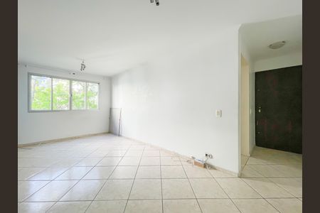 Sala de apartamento à venda com 2 quartos, 22m² em Km 18, Osasco