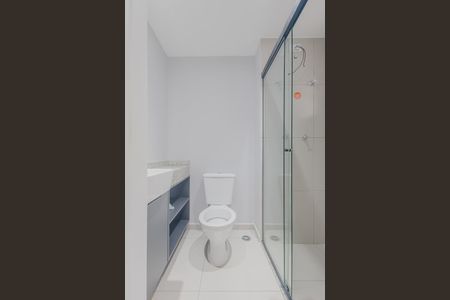 Banheiro de kitnet/studio à venda com 1 quarto, 35m² em Vila Madalena, São Paulo