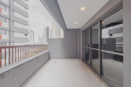 Varanda de kitnet/studio à venda com 1 quarto, 35m² em Vila Madalena, São Paulo