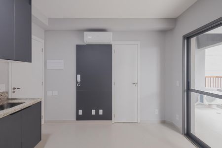 Quarto de kitnet/studio à venda com 1 quarto, 35m² em Vila Madalena, São Paulo