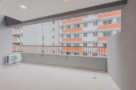 Varanda de kitnet/studio à venda com 1 quarto, 35m² em Vila Madalena, São Paulo