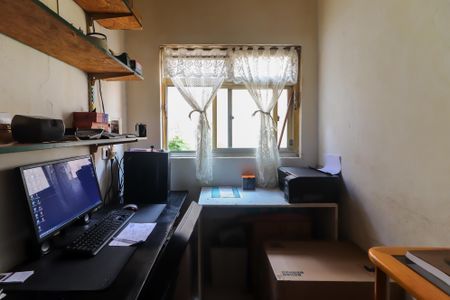 Escritório de casa à venda com 4 quartos, 250m² em Ferreira, São Paulo