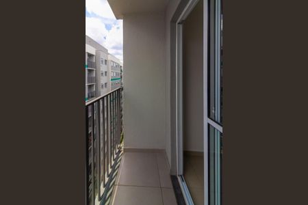 Varanda Sala de apartamento à venda com 2 quartos, 40m² em Jurubatuba, São Paulo