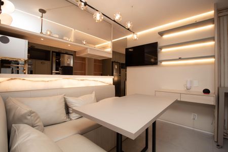 Sala de kitnet/studio para alugar com 1 quarto, 35m² em Asa Norte, Brasília