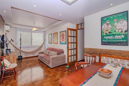 Sala de apartamento à venda com 3 quartos, 94m² em Petrópolis, Porto Alegre