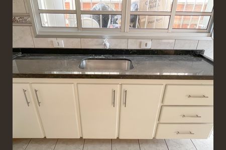 Cozinha de casa à venda com 4 quartos, 422m² em Jardim das Flores, Osasco