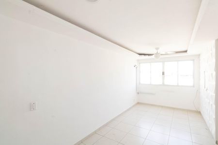 Sala de apartamento para alugar com 2 quartos, 52m² em Inhoaíba, Rio de Janeiro