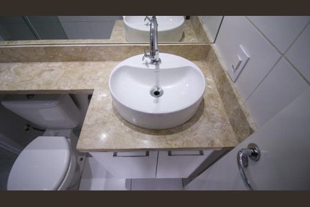 Banheiro de apartamento para alugar com 1 quarto, 37m² em Vila Alpina, São Paulo