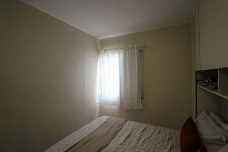 Quarto 1 de apartamento à venda com 2 quartos, 44m² em Jardim Dona Sinha, São Paulo