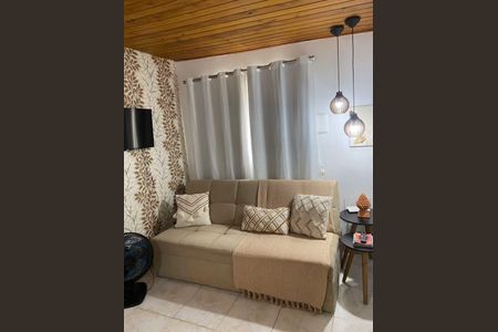 Sala de apartamento para alugar com 2 quartos, 50m² em Jacutinga, Mesquita