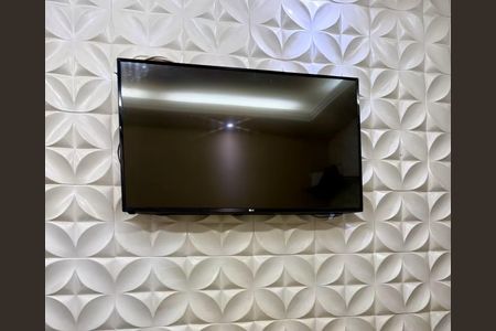 Sala de apartamento para alugar com 2 quartos, 50m² em Jacutinga, Mesquita