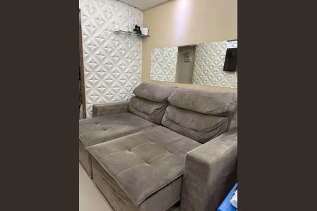 Sala de apartamento para alugar com 2 quartos, 50m² em Jacutinga, Mesquita