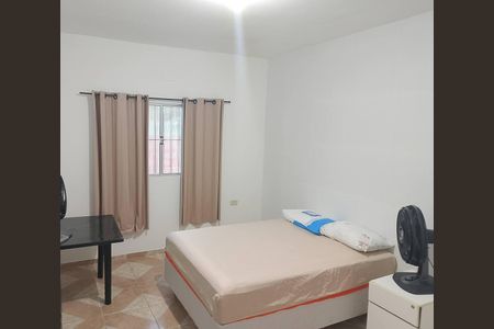 Quarto de casa para alugar com 2 quartos, 68m² em Jacutinga, Mesquita