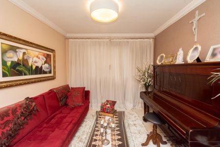 Sala de Estar de casa para alugar com 4 quartos, 222m² em Jardim Riacho das Pedras, Contagem