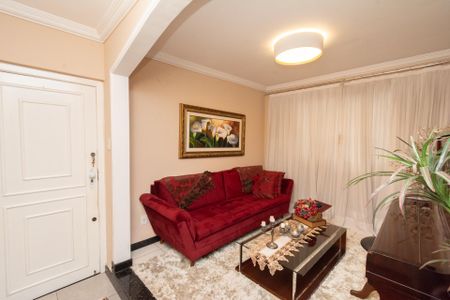 Sala de Estar de casa para alugar com 4 quartos, 222m² em Jardim Riacho das Pedras, Contagem