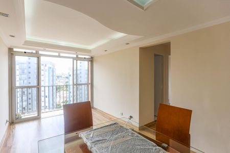 Sala de apartamento à venda com 2 quartos, 56m² em Taboão, Diadema
