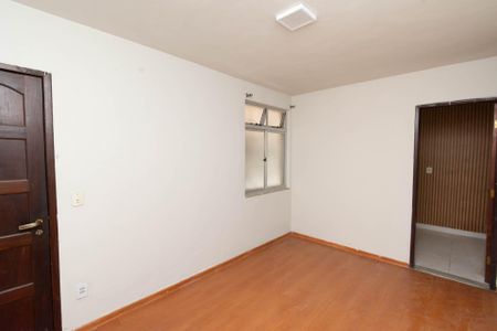 Sala de apartamento para alugar com 2 quartos, 65m² em Eldorado, Contagem