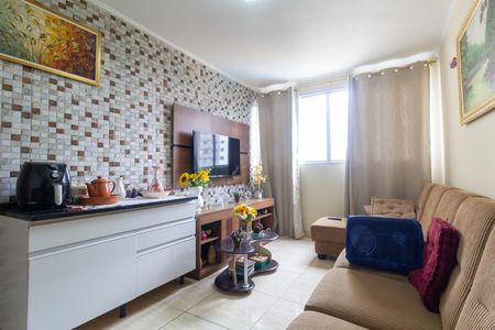 Sala de apartamento para alugar com 2 quartos, 57m² em Vila Santana, São Paulo