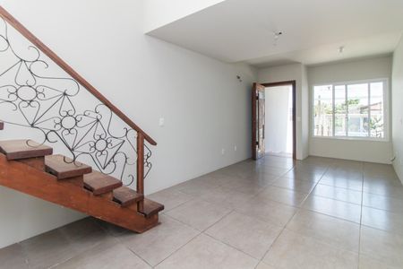 Sala de casa para alugar com 2 quartos, 110m² em Ipanema, Porto Alegre