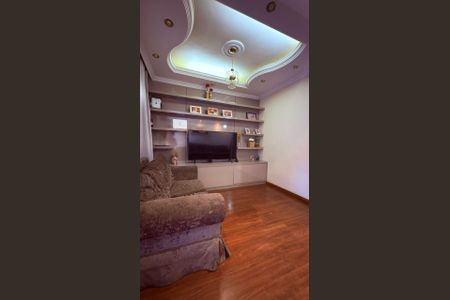 Casa à venda com 5 quartos, 260m² em Santa Maria, Belo Horizonte