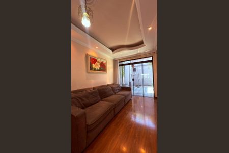 Casa à venda com 5 quartos, 260m² em Santa Maria, Belo Horizonte