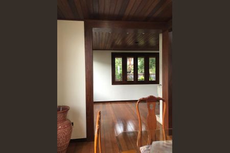 Casa à venda com 4 quartos, 563m² em Mangabeiras, Belo Horizonte