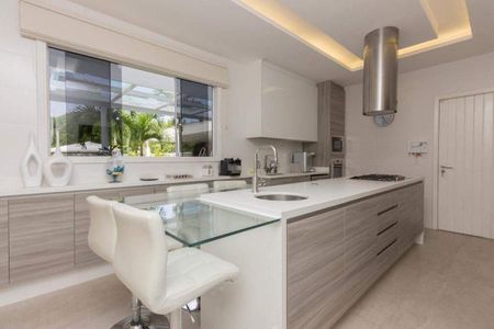 Casa à venda com 4 quartos, 900m² em Barra da Tijuca, Rio de Janeiro