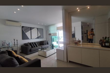 Apartamento à venda com 3 quartos, 193m² em Itaipu, Niterói
